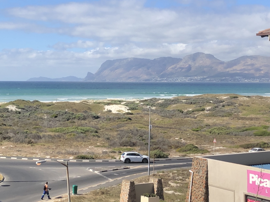 2 Bedroom Property for Sale in Muizenberg Western Cape